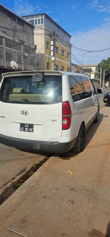 Venda HYUNDAI H1 11 LUGARES