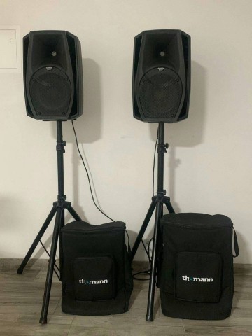 Venda Montagem de som | Luzes | Pista LED DJs | Fotógrafos | Palhaços | Banda ao vivo Golf 1 Kilamba Kiaxi 935 35 90 80