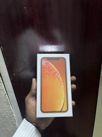 Venda IPhone XR 64G