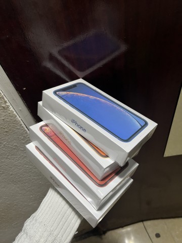 Venda IPhone XR 64G