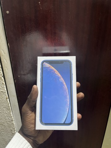 Venda IPhone XR 64G