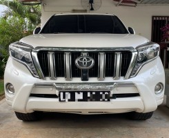 A venda TOYOTA LAND CRUISER PRADO VXL FULL OPTION