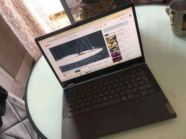 Venda Lenovo IdeaPad Flex 5i Chromebook