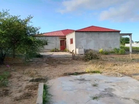 Venda Vende-se imediatamente vivenda V4 no Benfica Zona verde 3 SICOMEX por 25.000.000kz