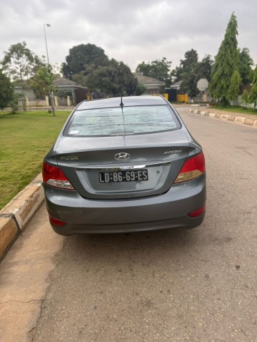 Venda Vendo Hyundai Accent Full Option