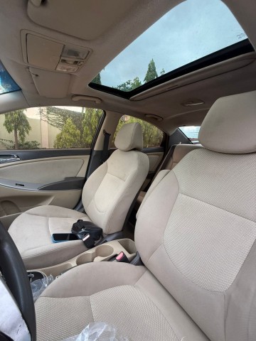 Venda Vendo Hyundai Accent Full Option