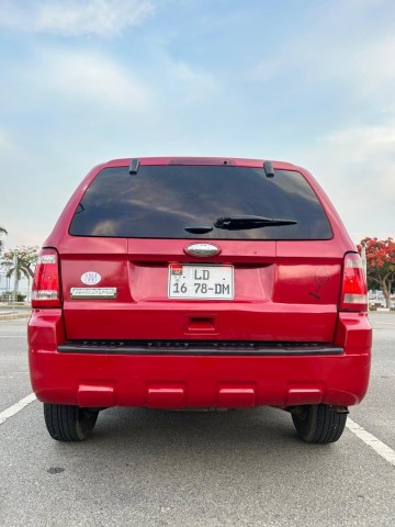 Venda Ford escape impecável