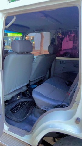 Venda Toyota land Cruise hz