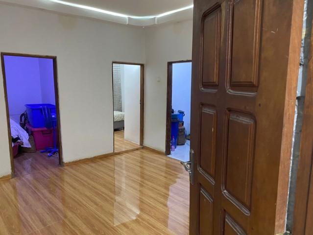 Venda Vende se está Residência no calemba 2