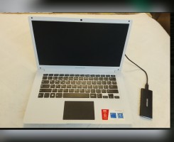 A venda Laptop Thomson branco