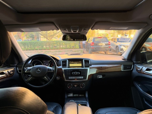 Venda Mercedes Benz ML 550