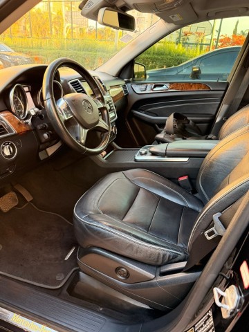 Venda Mercedes Benz ML 550