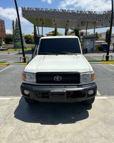 Venda Toyota Land Cruiser Prado LX executivo