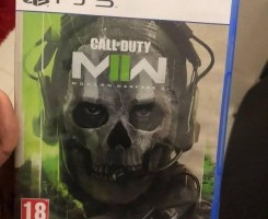 A venda Call Of Duty Modern Warfare II Play 5