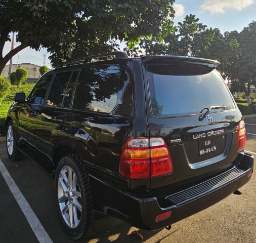 Venda 949747404 / 951563342 *TOYOTA LAND CRUISER LIMPO*