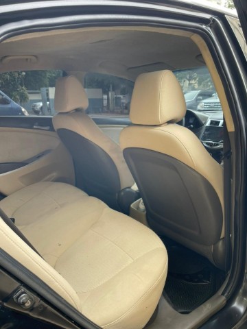 Venda 949747404 / 951563342 HYUNDAI ACCENT 1.6 MATRICULA D