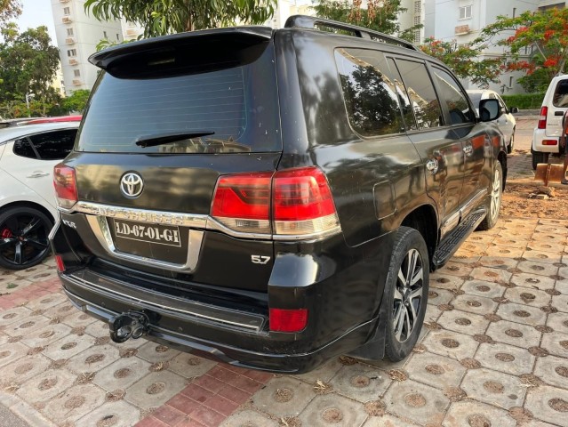 Venda TOYOTA LAND CRUISER | VXR