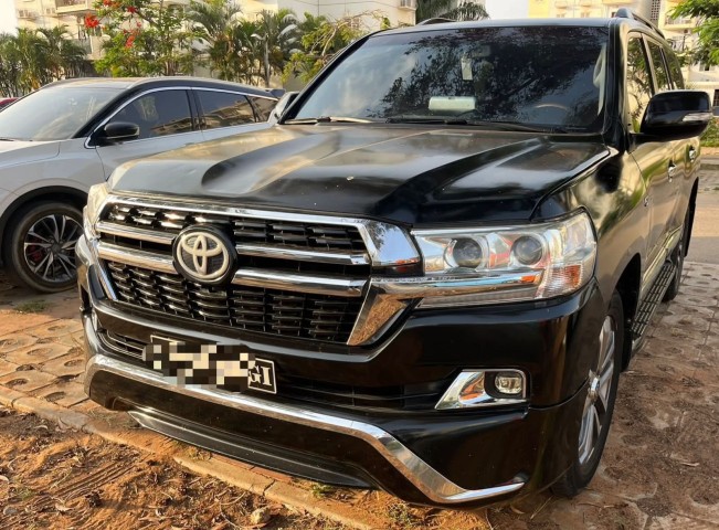Venda TOYOTA LAND CRUISER | VXR