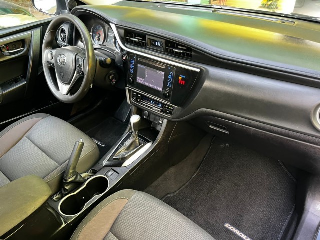 Venda TOYOTA COROLLA | LE