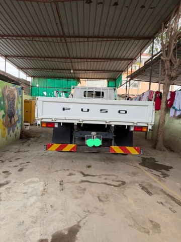 Venda MITSUBISHI CATER | FUSO