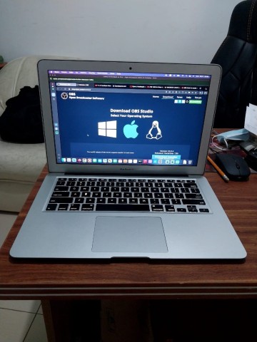 Venda MacBook Air -13-inch, early 2015