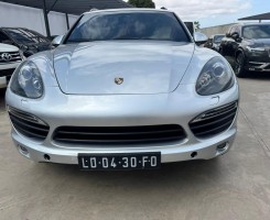 A venda PORSCHE CAYENNE S | TURBO V8