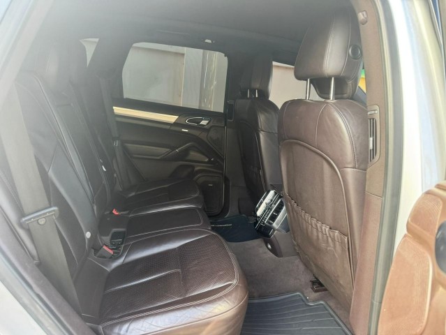 Venda PORSCHE CAYENNE S | TURBO V8
