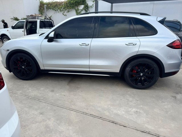 Venda PORSCHE CAYENNE S | TURBO V8