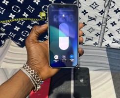 Comprar Vendo IPhone 14 Normal Semi Novo