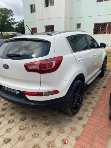 Venda Vendo Kia Sportage Limpo