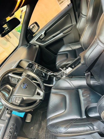 Venda VOLVO XC60