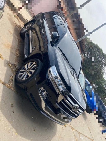 Venda TOYOTA LAND CRUISER 5.7 | VXR | 2020
