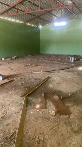 Venda 3 ARMAZÉNS | VIA PRINCIPAL DO AUTÓDROMO