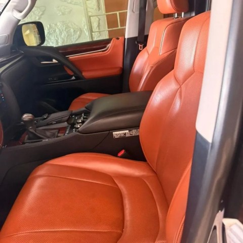 Venda LEXUS LX570 | SUPERSPORT