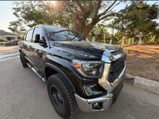 Venda TOYOTA TUNDRA