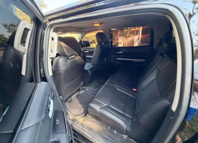 Venda TOYOTA TUNDRA