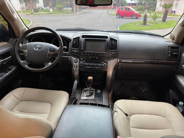 Venda TOYOTA LAND CRUISER | VX.Ri - 60Th Anniversary