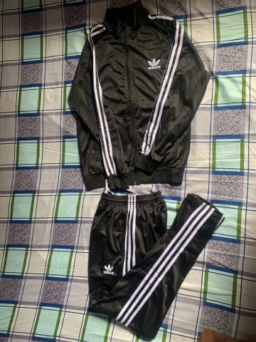 Venda FATOS ADIDAS