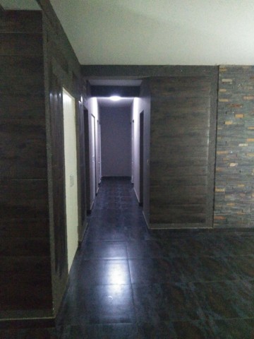 Venda Apartamento T5 em Sequele
