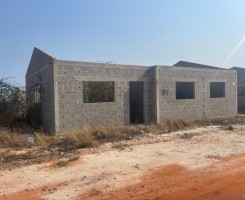 Comprar Casa inacabada