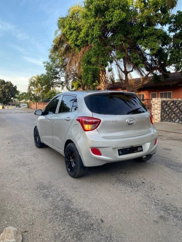 Venda Vendo Hyundai Grand i10