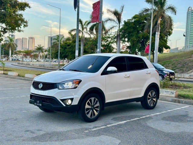 Venda Ssangyong korando impecável
