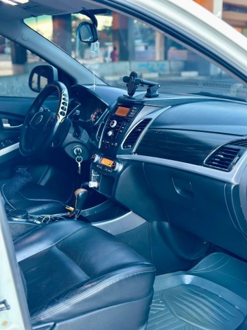 Venda Ssangyong korando impecável