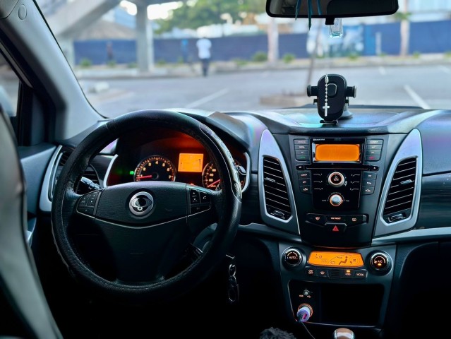 Venda Ssangyong korando impecável