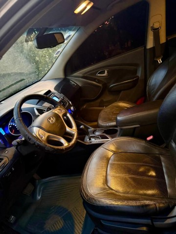 Venda Vendo Hyundai Tucson ix35 Cosal