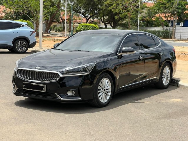 Venda Vendo Kia K7 Limpo