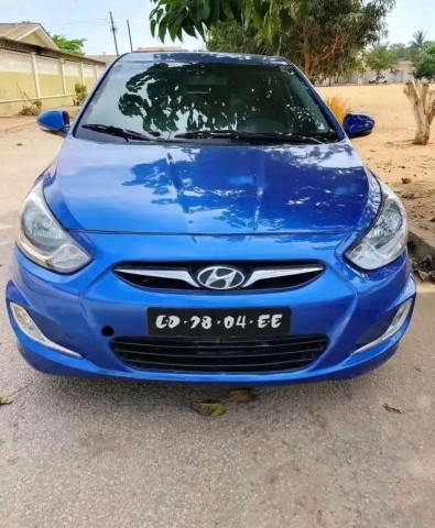 Venda Vendo Hyundai Accent Limpo