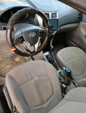 Venda Vendo Hyundai Accent Limpo