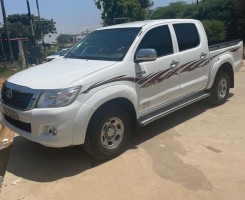 Comprar TOYOTA HILUX