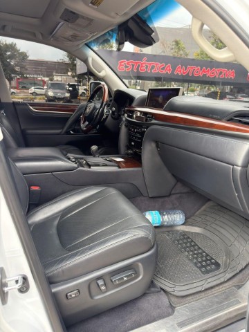 Venda LEXUS LX570